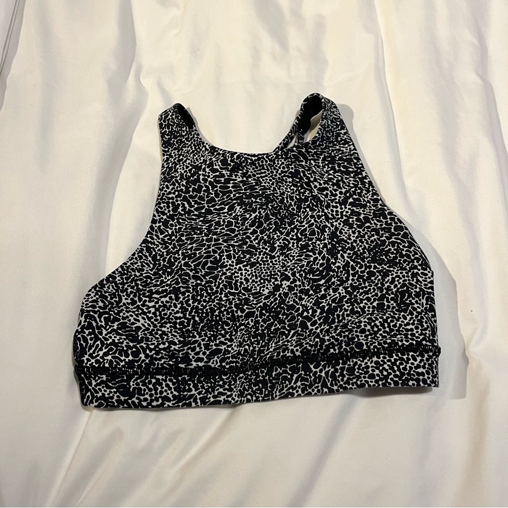 Lululemon high neck energy bra